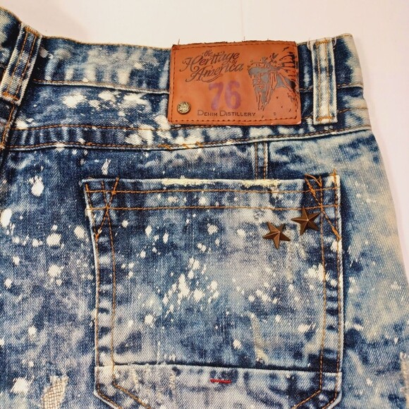 The Heritage By America Acid Wash Distressed Denim Shorts Men's Size 40 - Picture 4 of 11